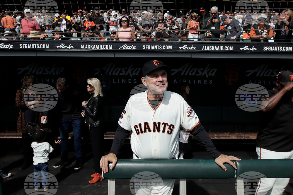 Giants Bochy Returns Baseball