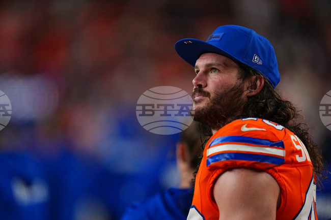 Broncos Singleton Cancer Football