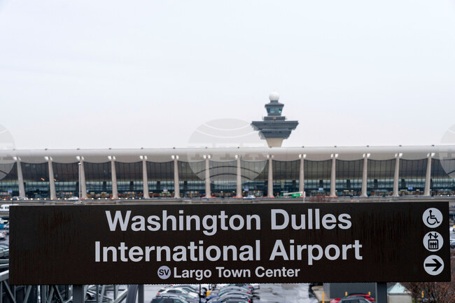 Mobile Lounge Crash Virginia Airport