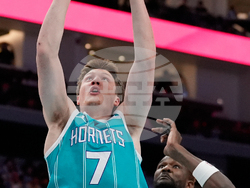 Lakers Hornets Basketball