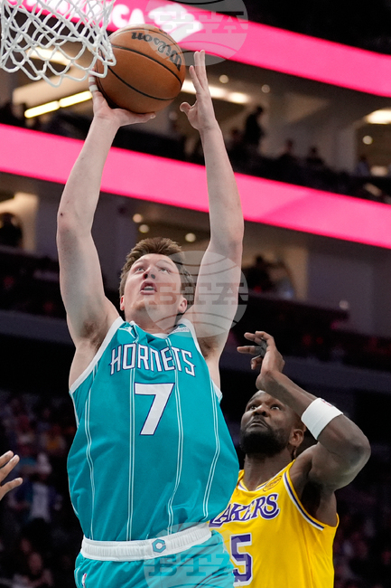 Lakers Hornets Basketball