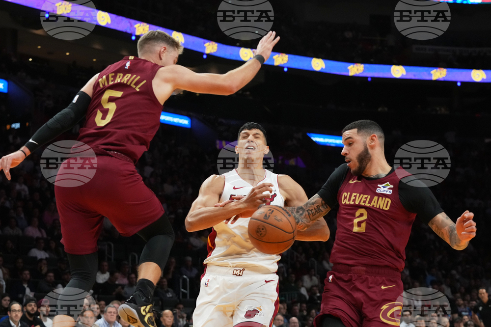 Cavaliers Heat Basketball