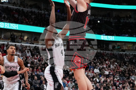 Spurs Bulls Basketball