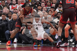 Spurs Bulls Basketball