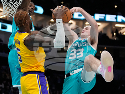 Lakers Hornets Basketball