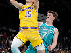 Lakers Hornets Basketball