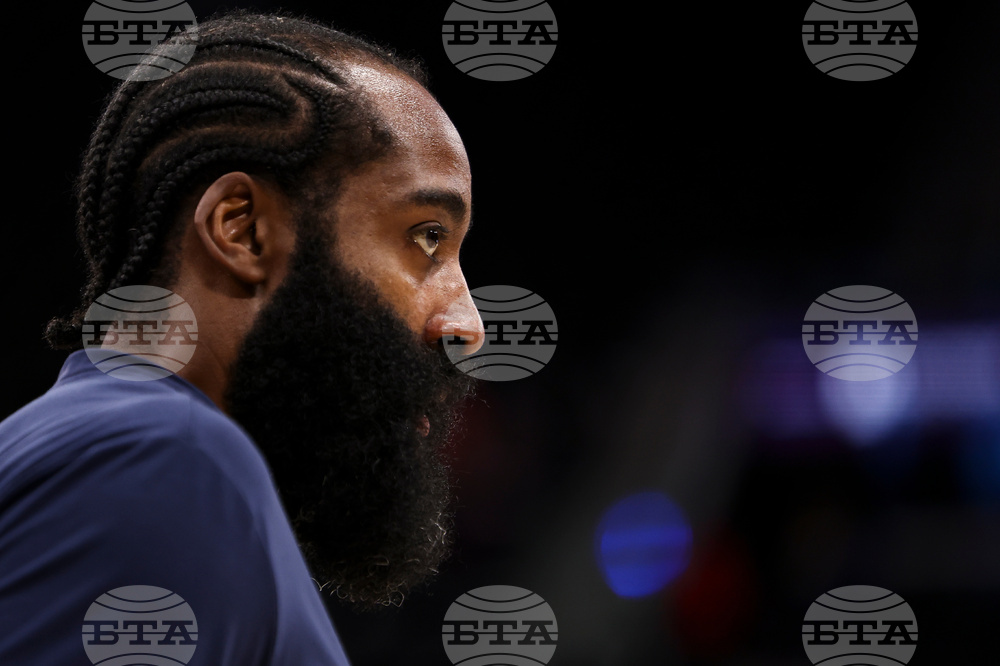 Hawks Clippers Basketball