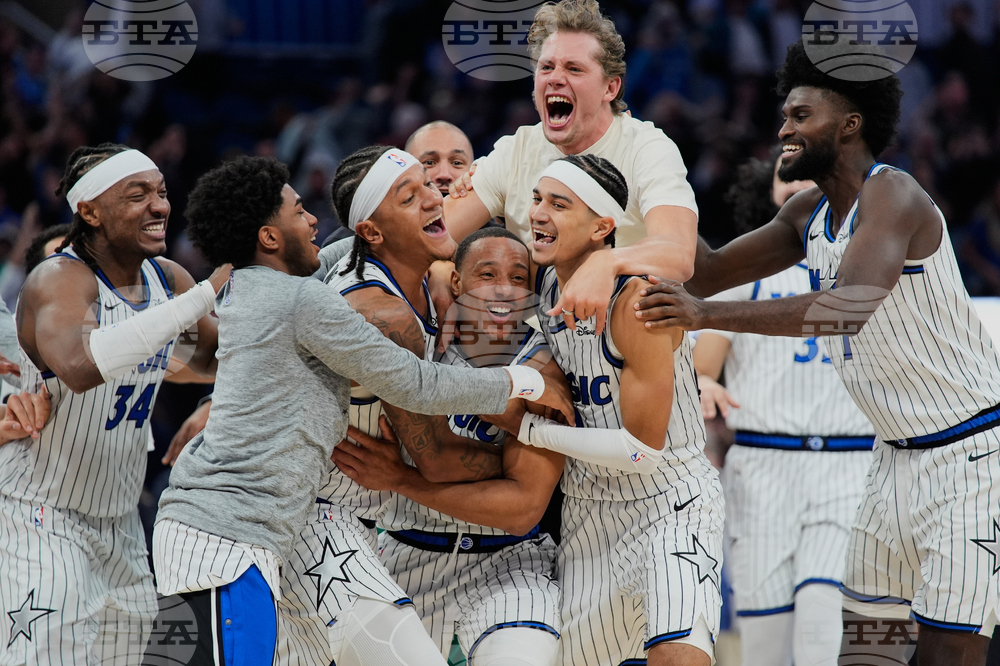 APTOPIX Trail Blazers Magic Basketball