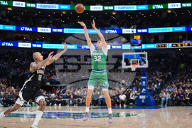 Bucks Mavericks Basketball