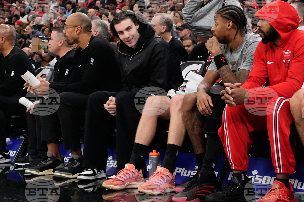 Spurs Bulls Basketball