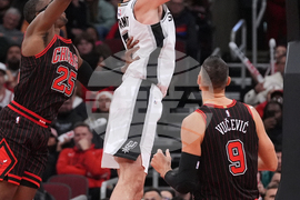 Spurs Bulls Basketball