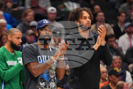 Bucks Mavericks Basketball