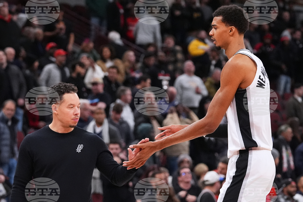 Spurs Bulls Basketball