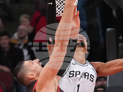Spurs Bulls Basketball