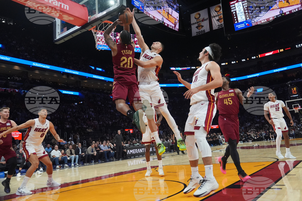 Cavaliers Heat Basketball