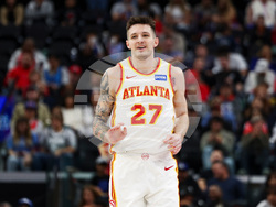 Hawks Clippers Basketball