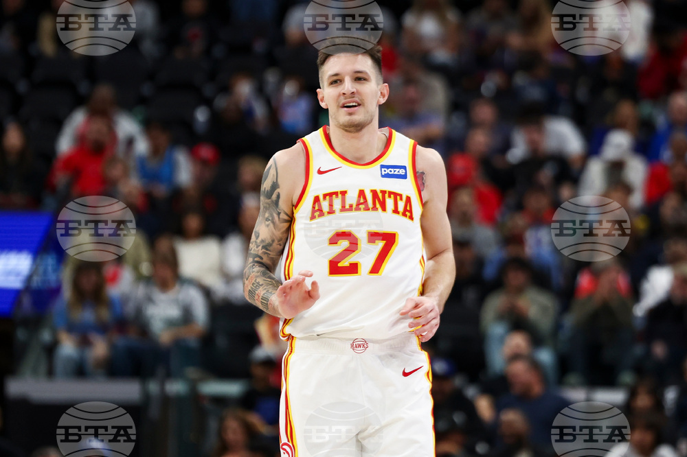 Hawks Clippers Basketball