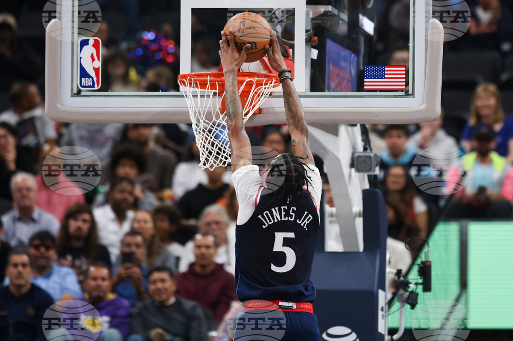 Hawks Clippers Basketball