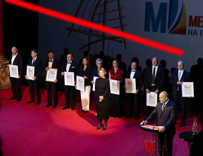 Президентът: Бизнесът постига успехи, когато демокрацията не се изражда в олигархия, а публичният ресурс не се използва за бетониране на властта