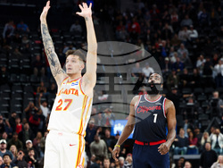 Hawks Clippers Basketball