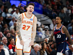 Hawks Clippers Basketball