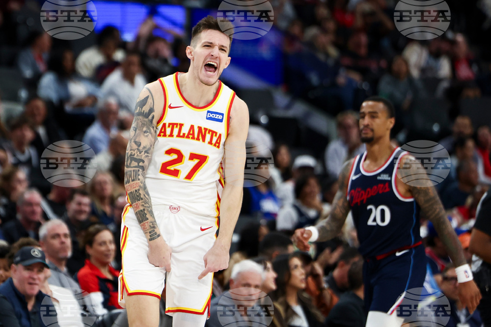 Hawks Clippers Basketball