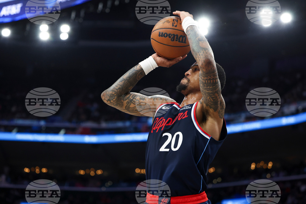 Hawks Clippers Basketball