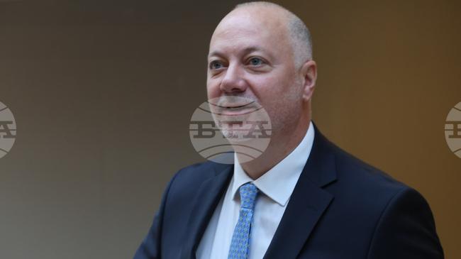 Уверен съм, че правителството ще съумее да убеди Народното събрание да приеме първия бюджет в евро за 2026 г., каза Росен Желязков