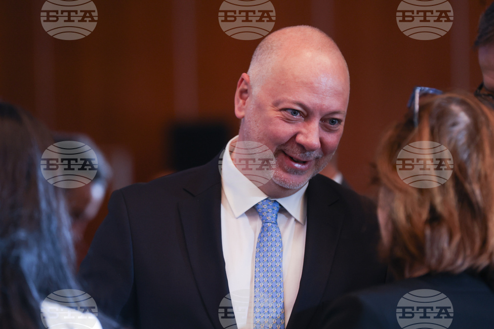 Форум „Диалог за отбрана и демокрация. Крепост на свободата“