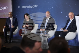 Форум „Диалог за отбрана и демокрация. Крепост на свободата“