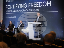 Форум „Диалог за отбрана и демокрация. Крепост на свободата“