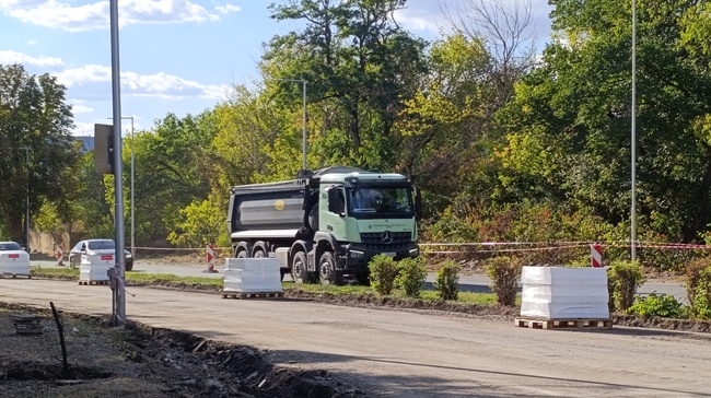 Община Шумен въвежда временна организация на движението по бул. „Симеон Велики“