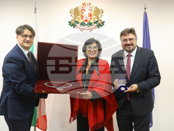 Министерство на културата - награда „Златен век“