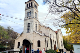 Пловдив - Св. Мина - митрополит - литургия