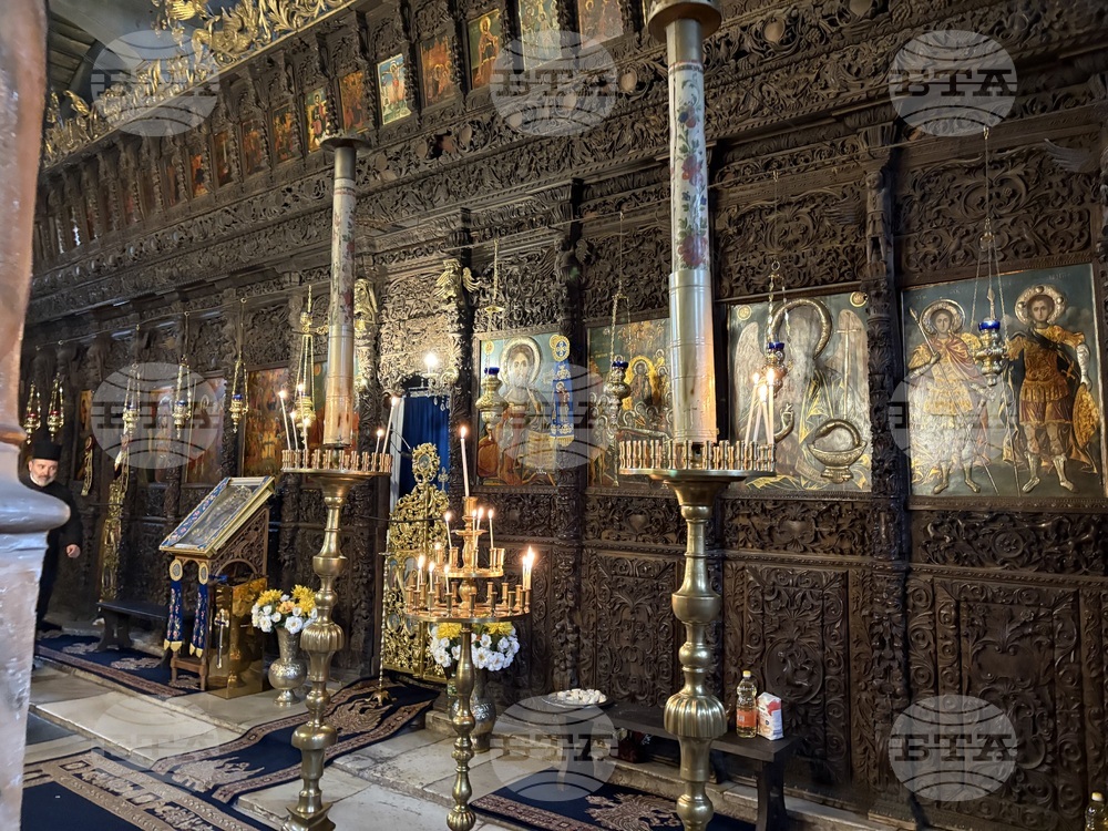 Самоков - Митрополитски храм „Успение Богородично“ - празник - Свети Мина