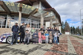 Панагюрище - Илия Царски и децата от дневен център „Дъга“