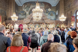 Пловдив - Св. Мина - митрополит - литургия