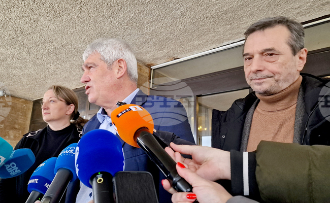 Смятаме проектобюджета за 2026 г. за възможен, каза президентът на КНСБ Пламен Димитров 