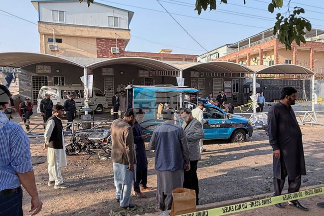 Пакистанските талибани поеха отговорност за самоубийствения атентат в Исламабад