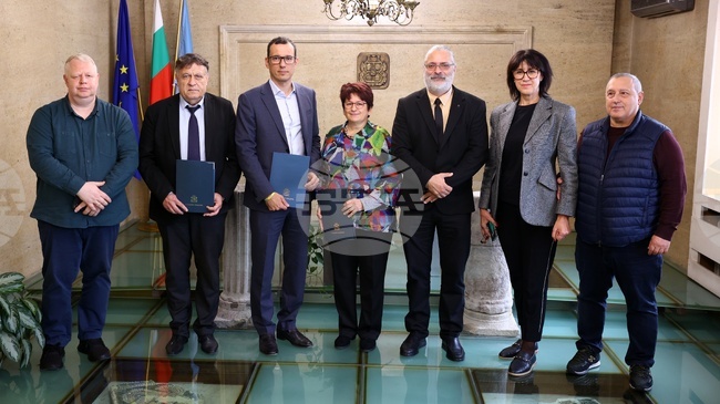 Центрове за речева терапия при афазия да бъдат разкрити в София предвижда меморандум, подписан в Столичната община