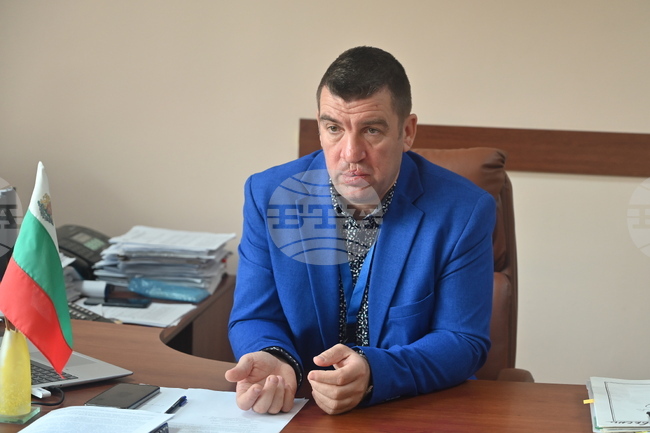 Ученици посетиха клона на НОИ в Монтана 