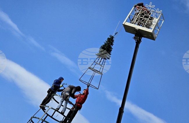 Nearly 16,000 People Start Work in October, Unemployment Rate at 5.15%, Down by 0.08 pp M/M