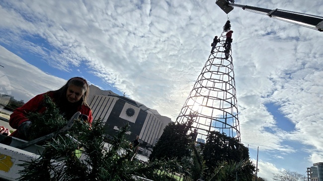 Празничният дух в София ще се усеща с двойно повече украса, посочват от общината