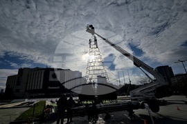 Коледна украса - НДК- монтаж