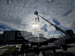 Коледна украса - НДК- монтаж