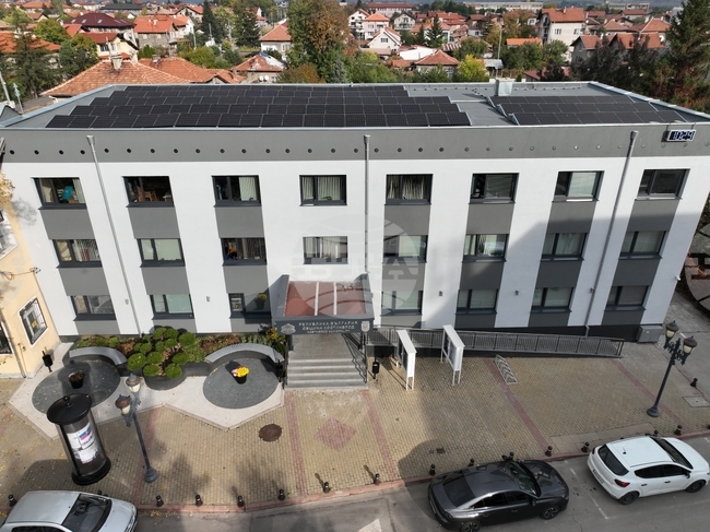 Няколко автобуса изгоряха тази нощ в Костинброд, ще бъдат закупени нови след решение на Общинския съвет