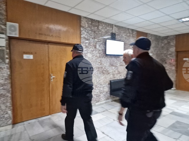 Смолян - мярка - взривни вещества - Окръжен съд