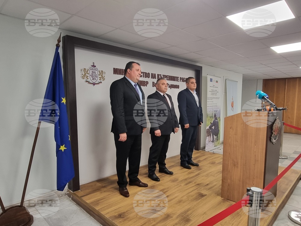 Полицията задържа 16-годишен ученик в Горна Оряховица за разпространяване на наркотични вещества около училищата