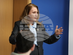 Нов български университет - „Моралът е доброто“ - Кристиан Таков