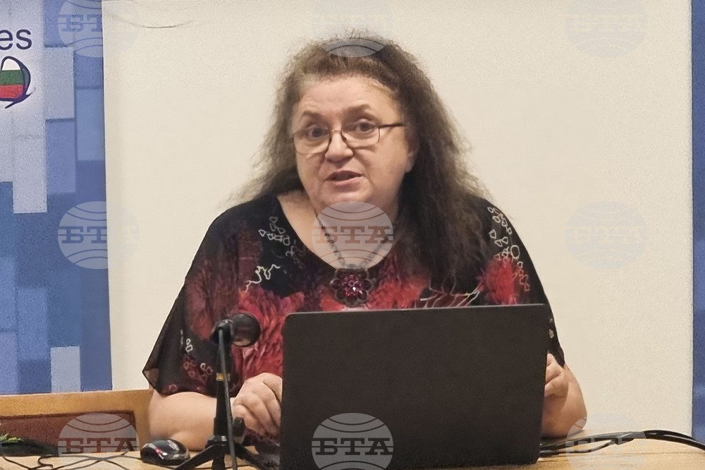 Проф. Радостина Александрова - лекция - вируси